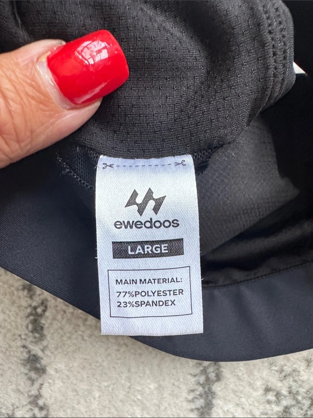 EWEDOOS BLACK SPORTS BRA